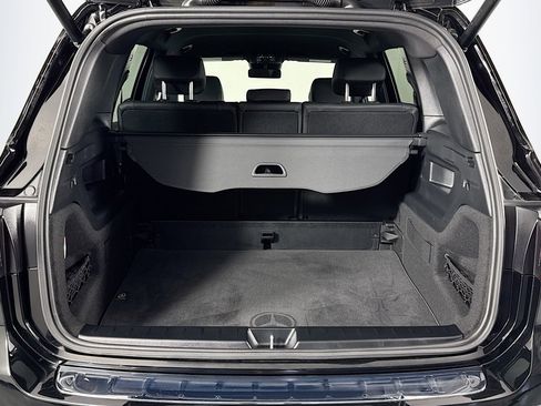 Certified 2025 Mercedes-Benz GLB 250 image 23