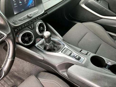 Used 2017 Chevrolet Camaro LS RWD image 15
