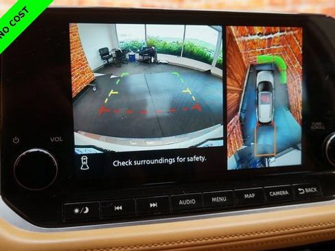 Used 2022 Nissan Rogue Platinum w/ Head-Up Display Package image 16