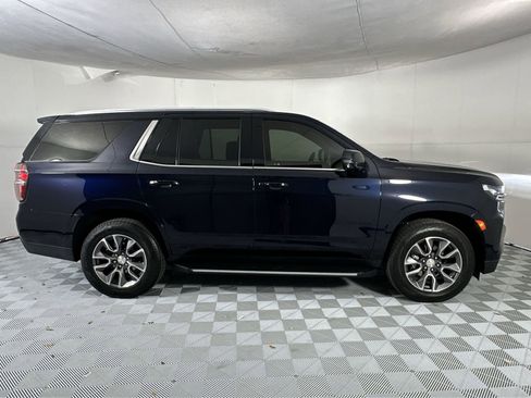 Used 2022 Chevrolet Tahoe LT w/ Luxury Package RWD image 9
