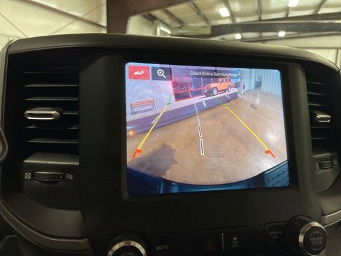 Used 2024 RAM 3500 Tradesman image 18