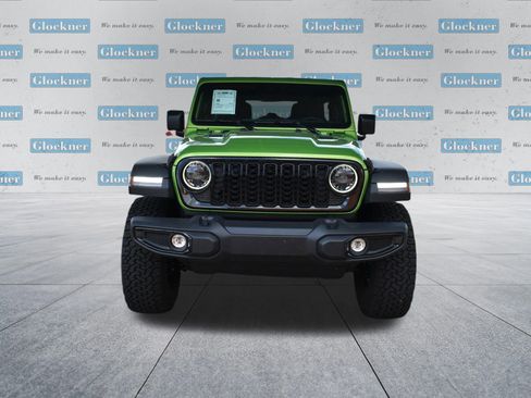 Used 2026 Jeep Wrangler Unlimited Sport AWD/4WD image 2
