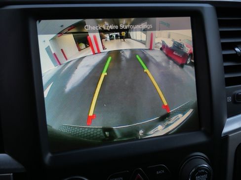 Used 2016 RAM 1500 Big Horn image 29