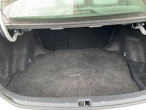 Used 2010 Toyota Corolla LE image 17