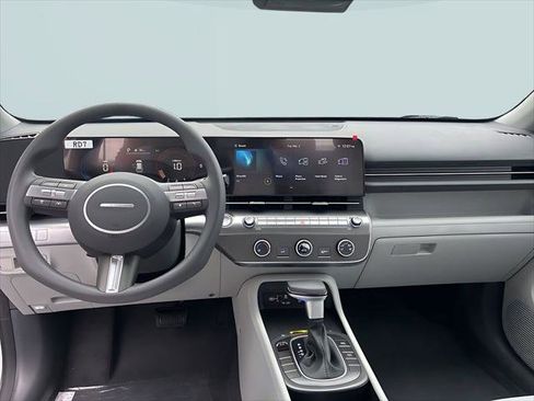New 2026 Hyundai Kona SE image 19