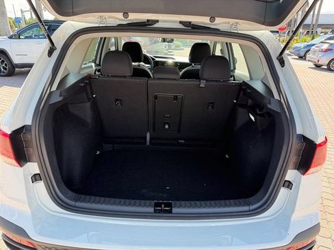 Certified 2024 Volkswagen Taos S FWD image 14