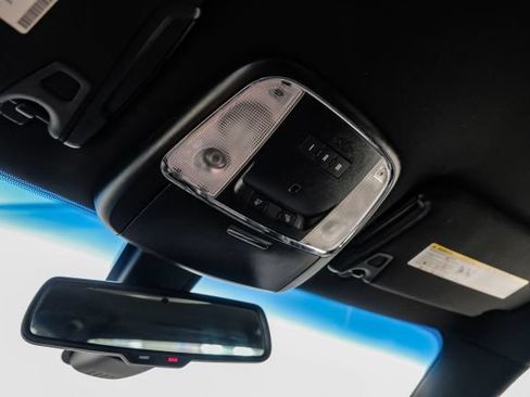 Used 2021 Chrysler 300 S RWD image 40