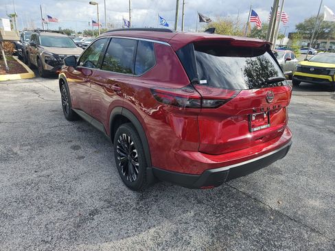 New 2026 Nissan Rogue Dark Armor image 8