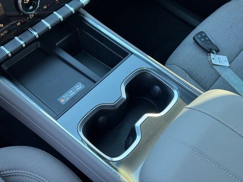 New 2026 GMC Acadia Elevation image 28