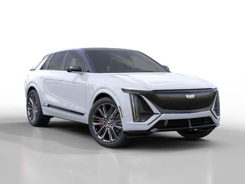 New 2026 Cadillac Lyriq V image 7
