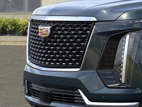 New 2026 Cadillac Escalade Luxury w/ Touring Package image 13