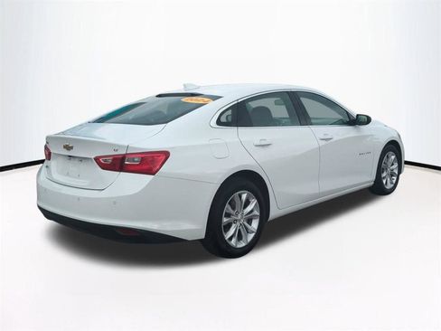 Used 2024 Chevrolet Malibu LT FWD image 5