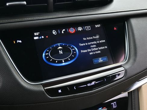 Used 2019 Cadillac XT5 FWD image 24