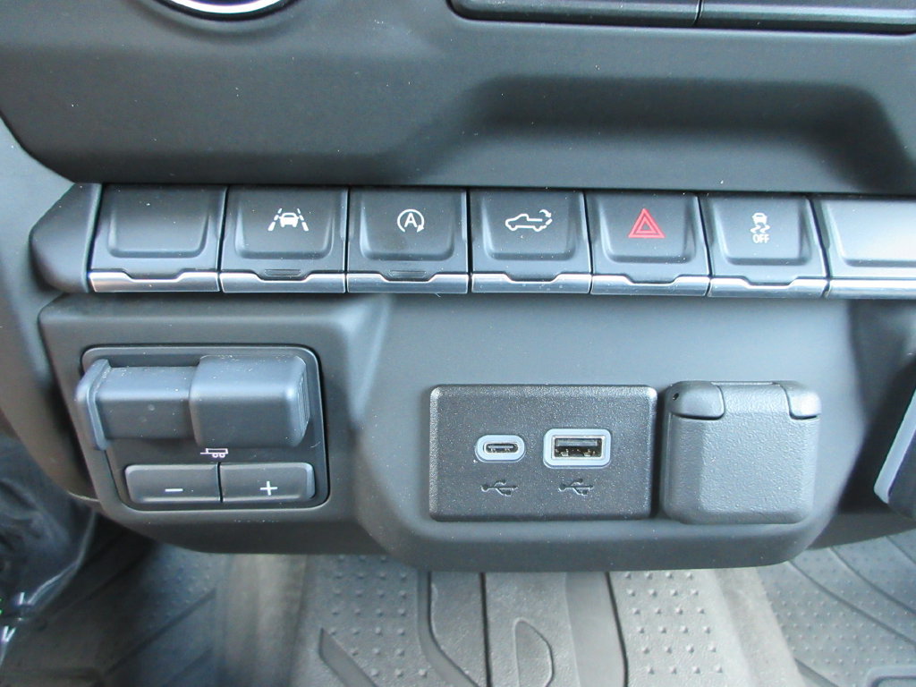 Certified 2026 Chevrolet Silverado 1500 Custom w/ Turbomax Blackout Package AWD/4WD image 30