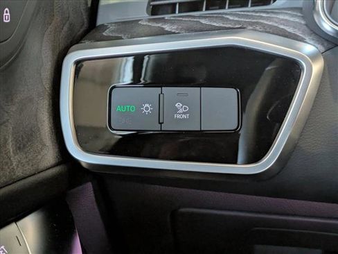 Certified 2025 Audi A6 Premium Plus w/ Premium Plus Package image 19