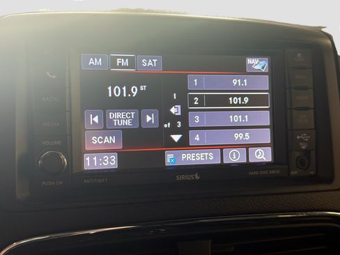 Used 2019 Dodge Grand Caravan GT FWD image 19
