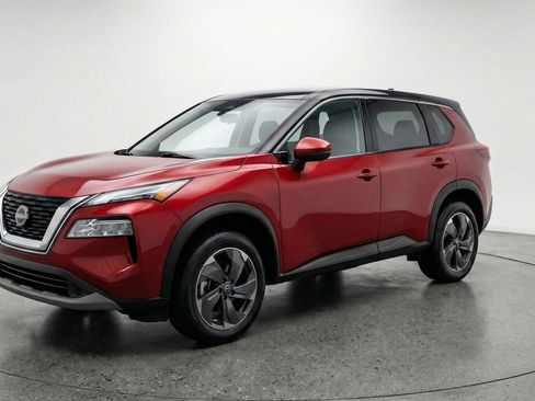 Used 2025 Nissan Rogue SV image 3