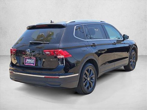 Used 2024 Volkswagen Tiguan SE AWD/4WD image 5