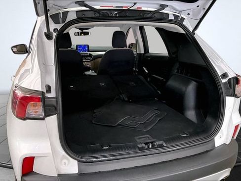 Used 2022 Ford Escape SE AWD/4WD image 32
