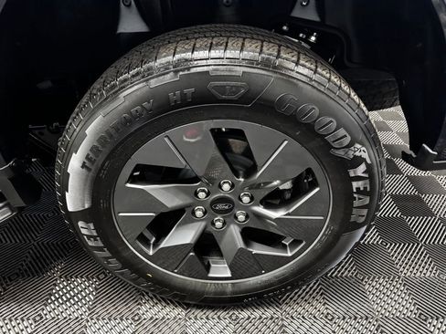 Used 2023 Ford F150 Lightning Lariat w/ Equipment Group 511A High image 20