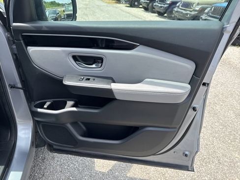Used 2023 Honda Pilot Touring image 28