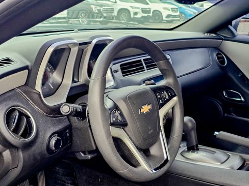 Used 2012 Chevrolet Camaro LS image 4