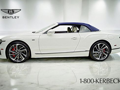 Used 2025 Bentley Continental GT Speed image 20