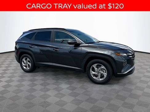 Used 2023 Hyundai Tucson SEL FWD image 3