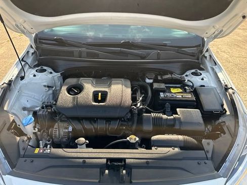 Used 2019 Kia Forte LXS FWD image 25