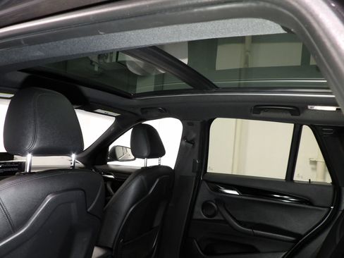 Used 2016 BMW X1 xDrive28i image 16