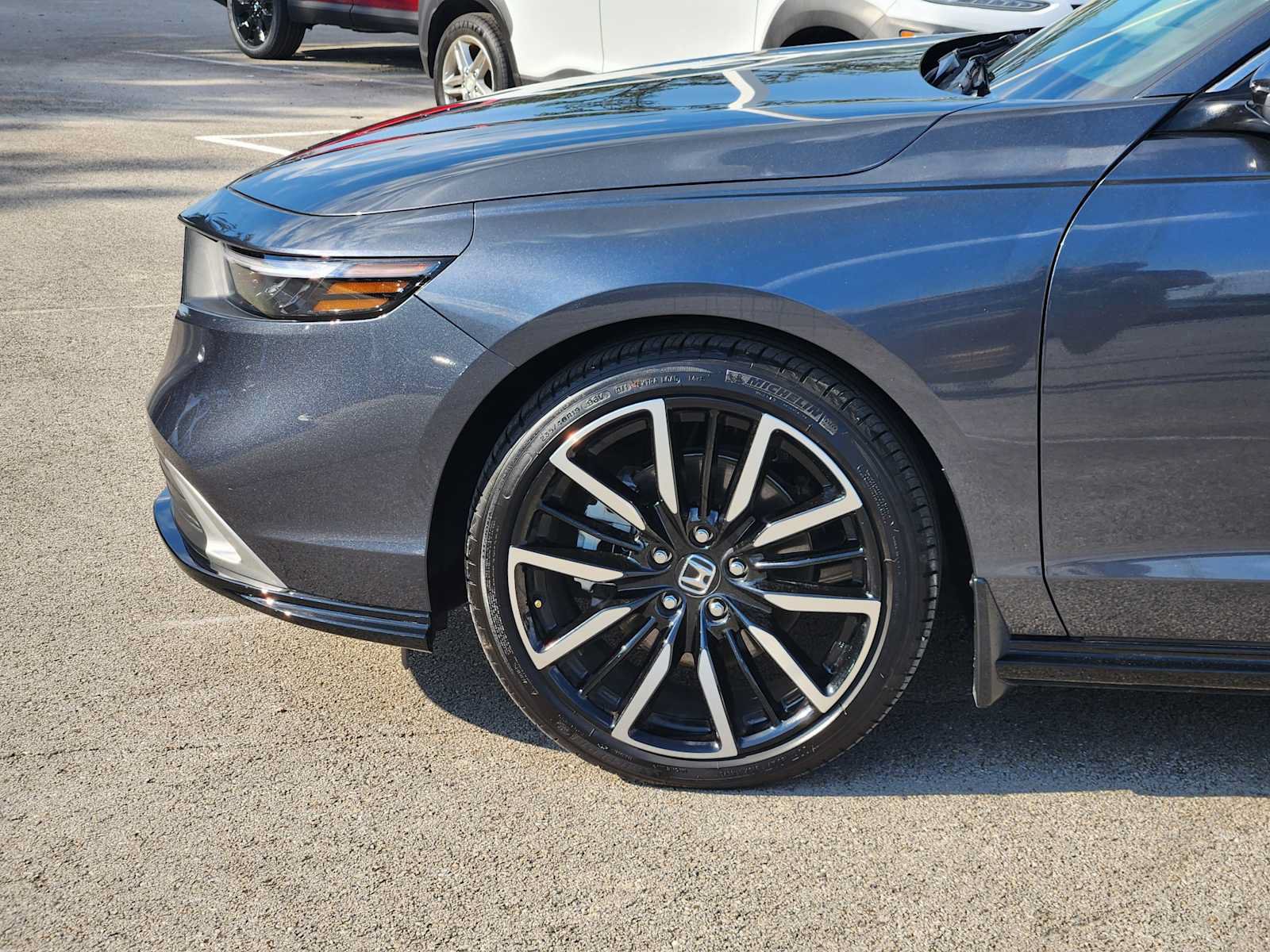 Used 2024 Honda Accord Touring image 8