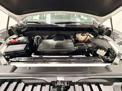 Certified 2023 Chevrolet Silverado 1500 LTZ w/ Technology Package image 32