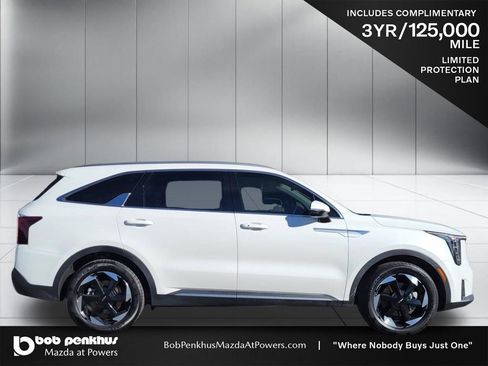 Used 2025 Kia Sorento EX w/ EX Panoramic Sunroof Package image 24