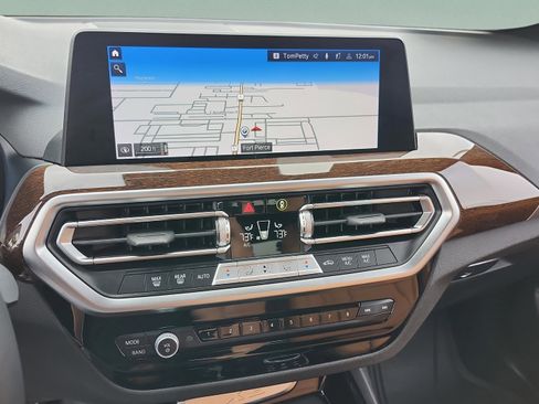 Certified 2024 BMW X3 sDrive30i w/ Convenience Package image 29