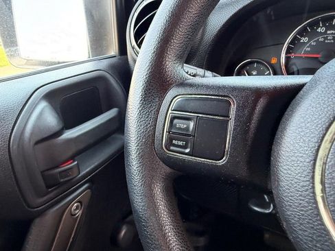 Used 2014 Jeep Wrangler Sport AWD/4WD image 10