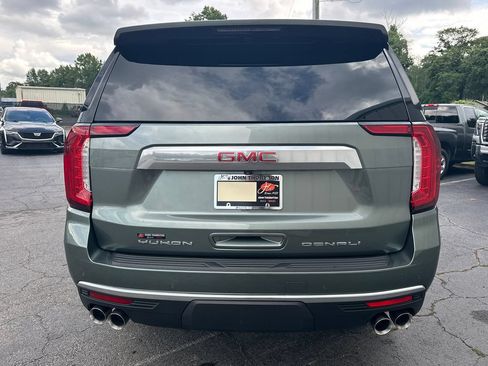 Used 2023 GMC Yukon Denali RWD image 7