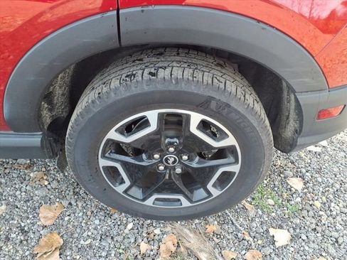 Used 2021 Ford Bronco Sport Outer Banks image 10