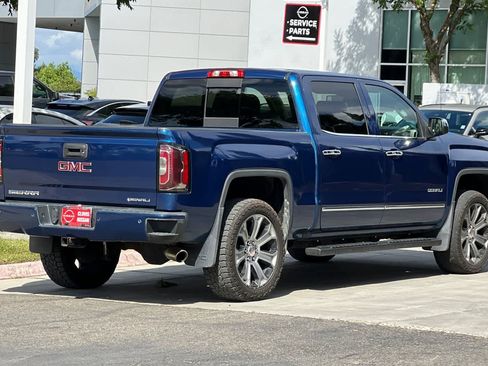 Used 2017 GMC Sierra 1500 Denali image 3