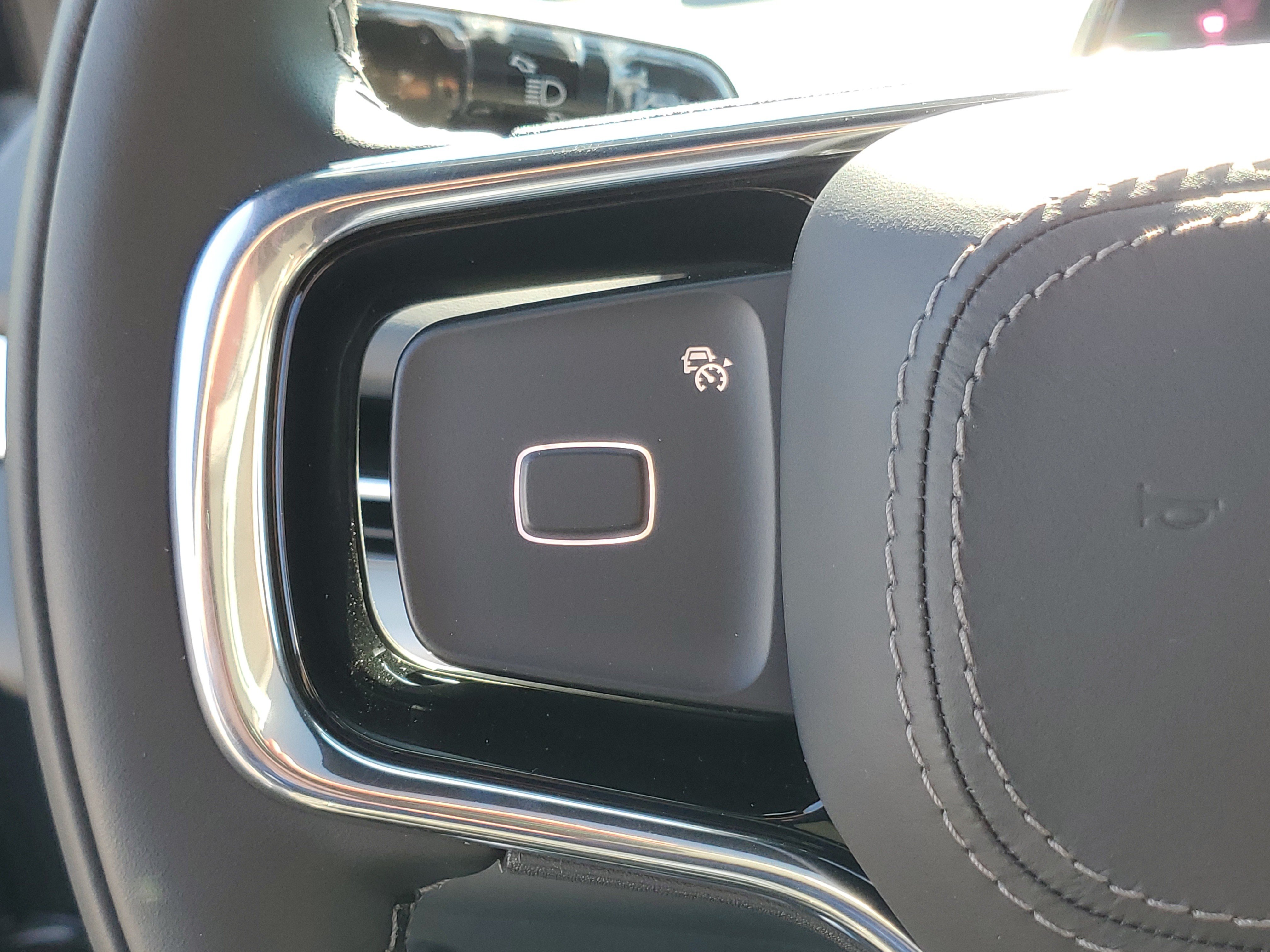 New 2027 Lincoln Navigator Reserve w/ Jet Appearance Package AWD/4WD image 17