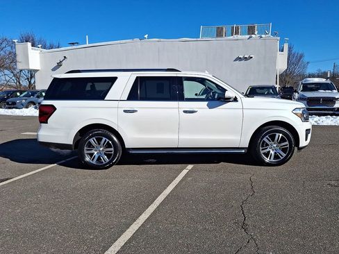 Used 2023 Ford Expedition Max Limited image 10