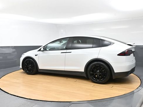 Used 2023 Tesla Model X AWD/4WD image 5