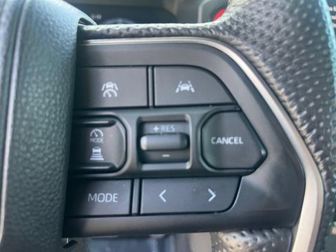 Used 2024 Toyota Tacoma TRD Off-Road AWD/4WD image 14