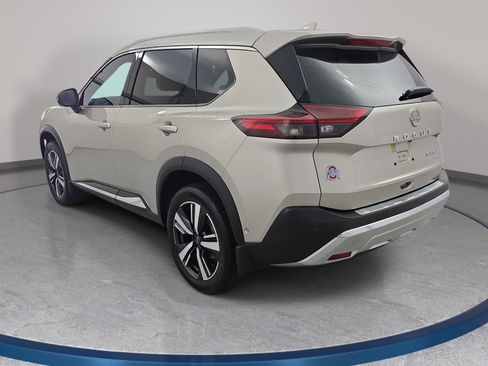 Certified 2023 Nissan Rogue Platinum w/ Platinum Premium Package AWD/4WD image 7