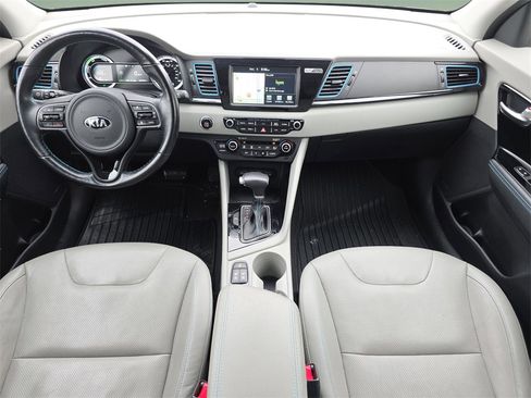 Used 2018 Kia Niro Touring image 23