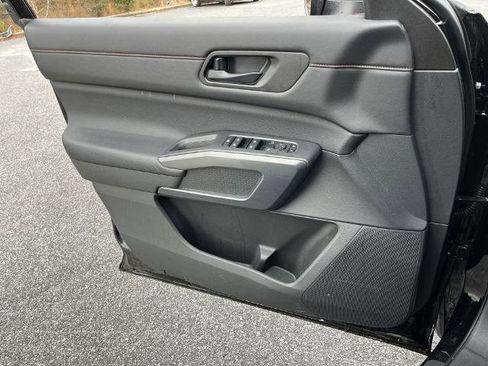 Certified 2024 Nissan Pathfinder Rock Creek image 16