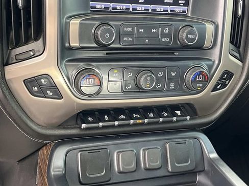 Used 2018 GMC Sierra 3500 Denali w/ Duramax Plus Package AWD/4WD image 33