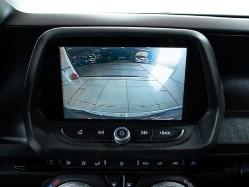 Used 2018 Chevrolet Camaro SS image 24