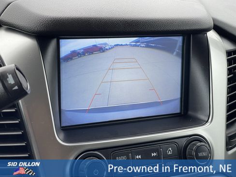 Used 2020 Chevrolet Suburban Premier image 4