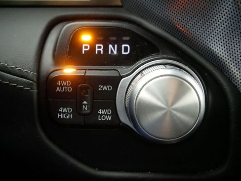 Used 2020 RAM 1500 Limited image 31