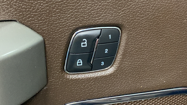 Used 2018 Ford F150 King Ranch w/ Equipment Group 601A Luxury AWD/4WD image 30